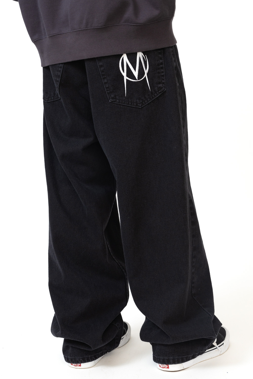 baggy pants with jordans