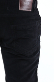 TAYLORED FIT
