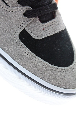 HALF CAB