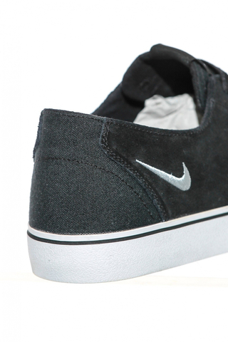 Buty Nike Braata LR 