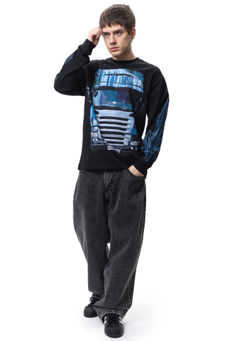 Longsleeve Pleasures Semi Heavyweight