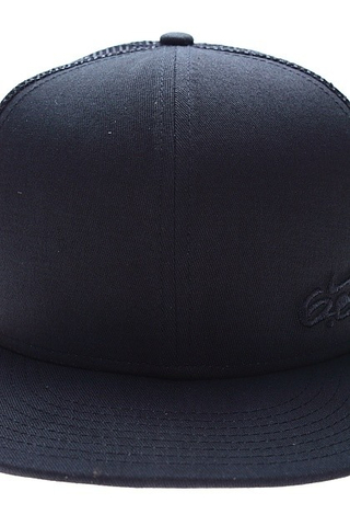 ICON TRUCKER