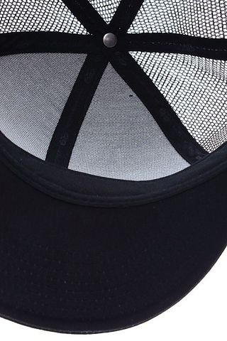 ICON TRUCKER