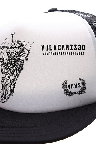 VULCANIZED TRUCKER