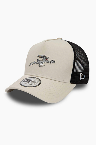 Czapka New Era Looney Tunes Bugs Bunny Trucker