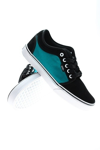 CHUKKA LOW