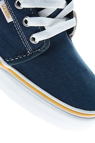 CHUKKA LOW