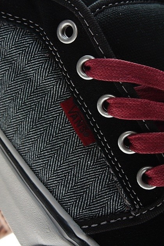 CHUKKA LOW