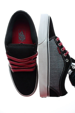 CHUKKA LOW