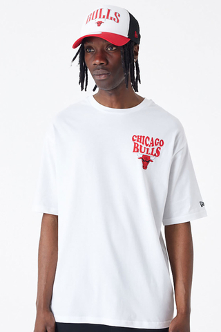 New Era Chicago Bulls NBA Script Oversized T-shirt