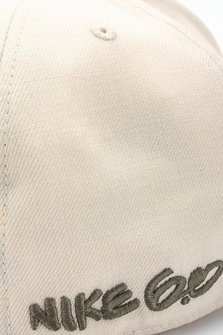 LOGO FITTED