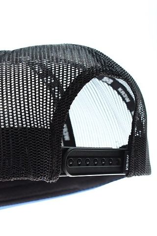 BRACKET TRUCKER
