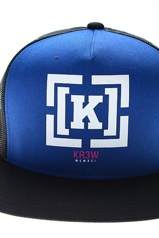 BRACKET TRUCKER