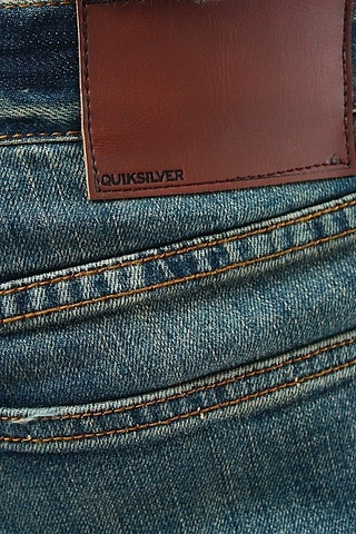 REVOLVER