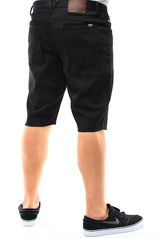 CORVINA SHORT