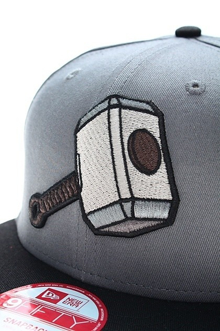 AVENGERS LOGO SNAP THOR