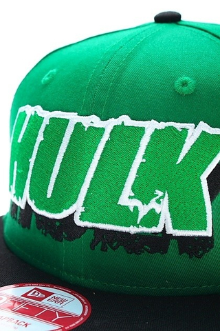 AVENGERS LOGO SNAP HULK