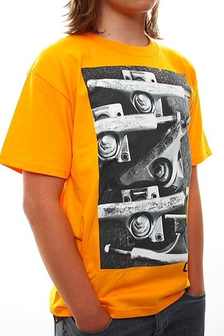 TRUCKS YOUNG