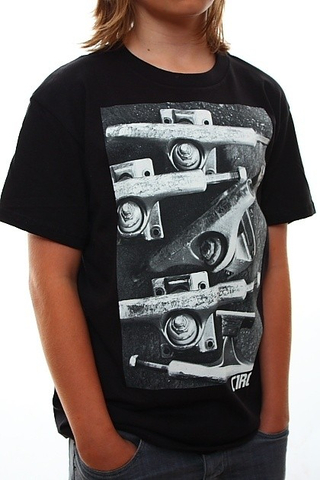 TRUCKS YOUNG