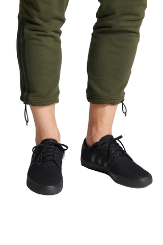 Buty Adidas Seeley