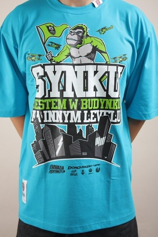 SYNKU JESTEM W BUDYNKU