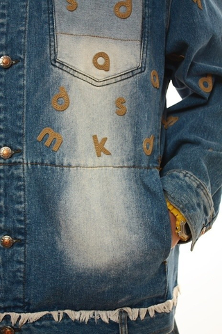 AKADEMIKS