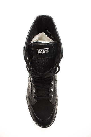 TORY HI PERFED LEATHER