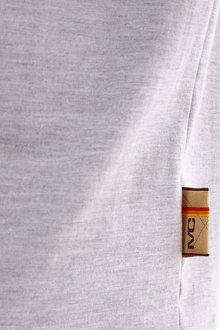 WEAR THE KING