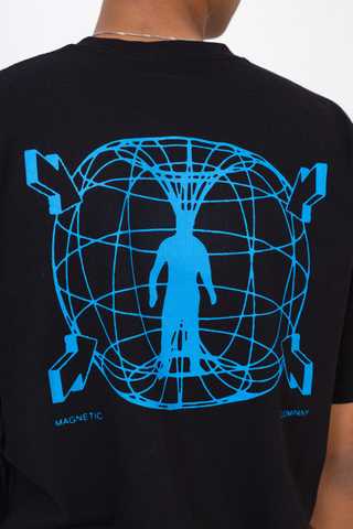 Polar Magnet T-shirt