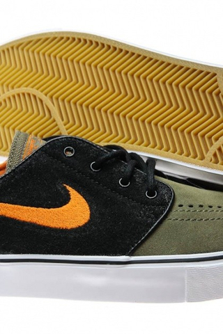 ZOOM STEFAN JANOSKI