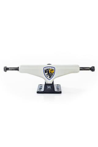 Trucki Silver M-Class Hollow Yoshi Tanenbaum 8.0