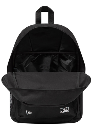 New Era New York Yankees MLB Applique Delaware 22L Backpack