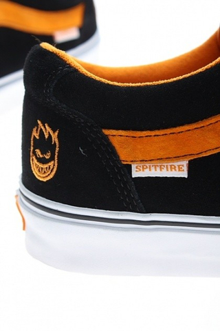 TNT 5 X SPITFIRE