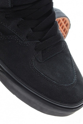 HALF CAB