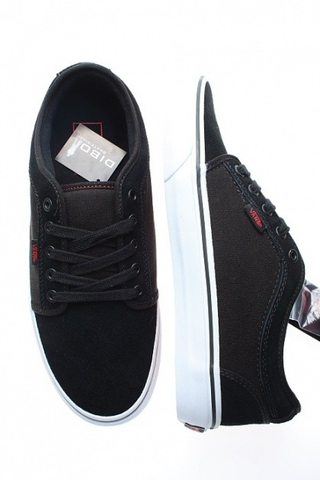 CHUKKA LOW