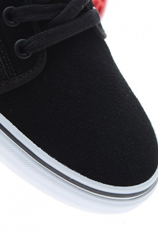 CHUKKA LOW