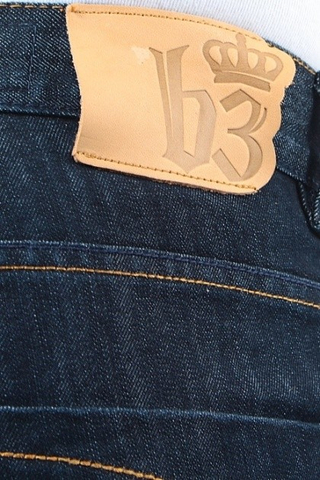 B371