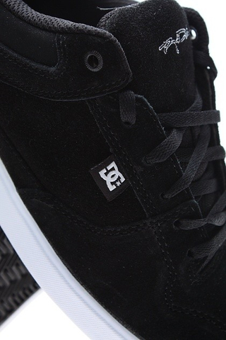 ROYAL LOW