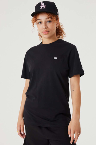 Koszulka New Era Essentials