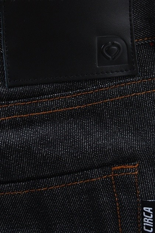 STAPLE SLIM