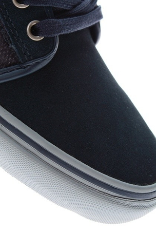 CHUKKA LOW