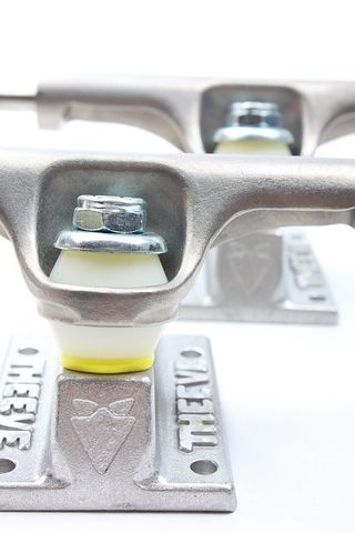 TIH TITANIUM AXLELESS HANGER