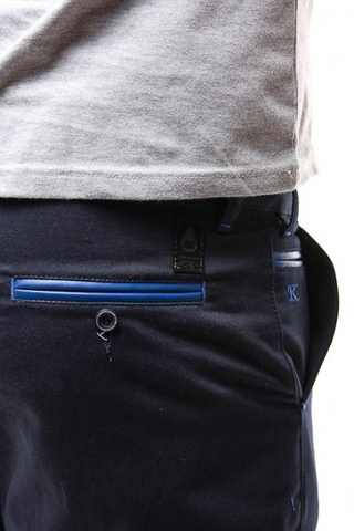 REGULAR FIT CHINOS