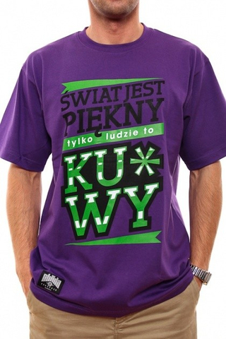 ŚWIAT JEST PIĘKNY