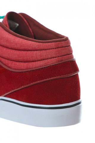 ZOOM STEFAN JANOSKI