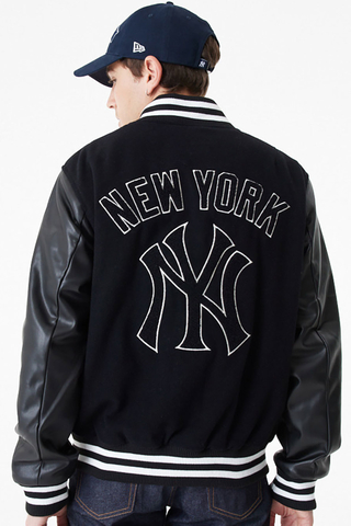 New Era New York Yankees MLB Large Logo Jacket