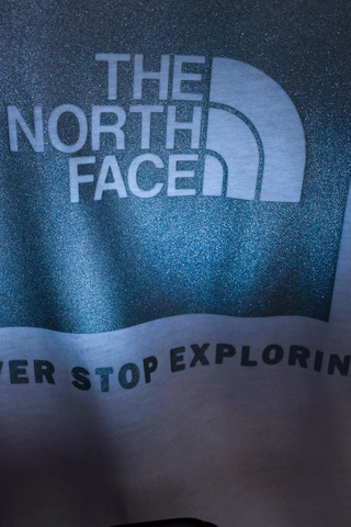 Koszulka The North Face NSE Reflective Box