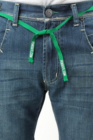 COLOR