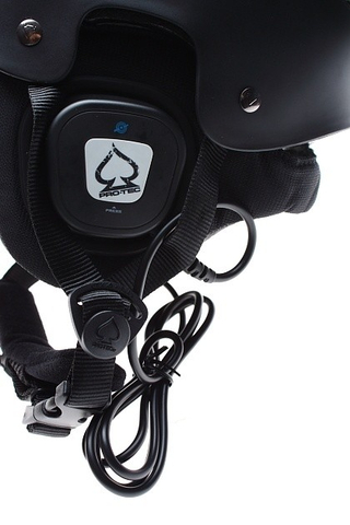 B2 SNOW PLANTRONICS AUDIO FORCE