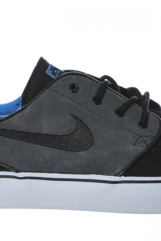 ZOOM STEFAN JANOSKI